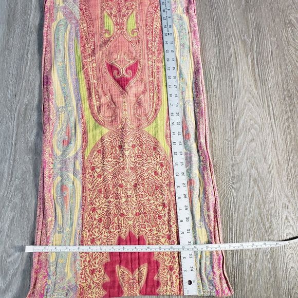 Very Colorful & Versatile Paisley Print 71" x 17" Scarf with 2.5" Tassels - Picture 15 of 16